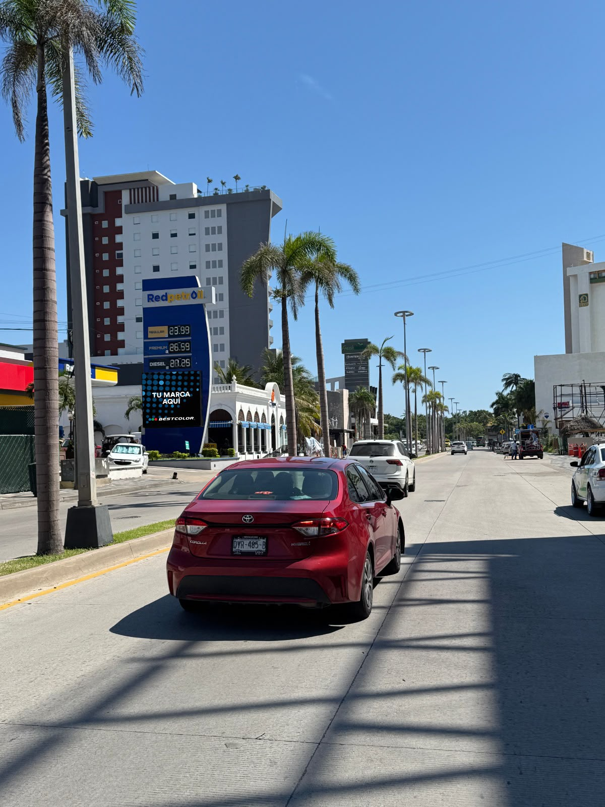 Tótem Pantallas Led Doble Cara — Mazatlán · Av. Camarón Sábalo — BESTCOLOR